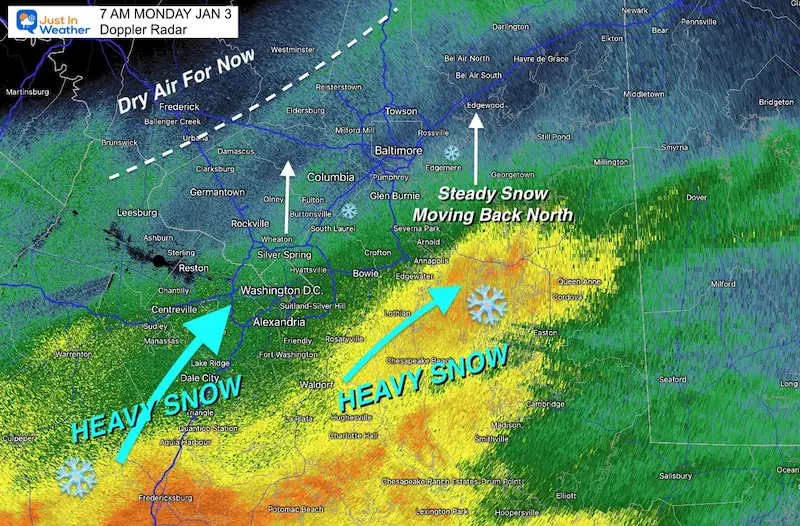 Heavy Snow Pushing North On Radar at 7 AM