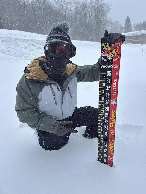 November 22 snow report Friday afternoon McHenry Maryland