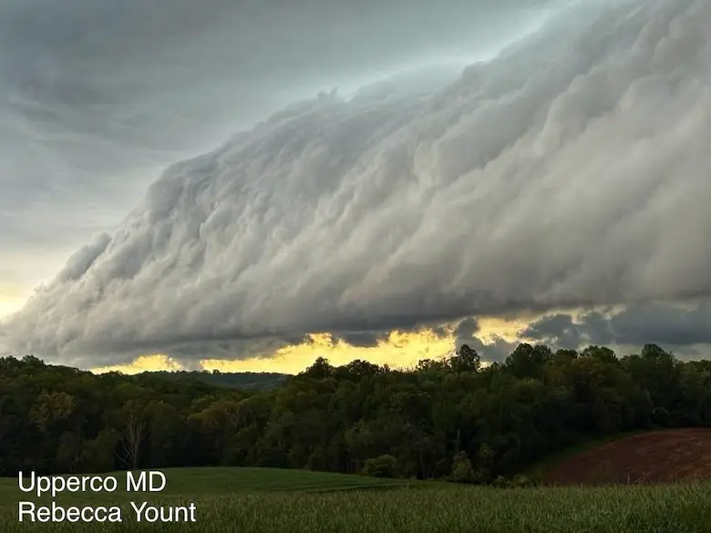 Shelf Cloud Upperco Maryland May 3